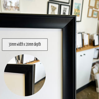 50x70cm Photo Frame in a Modern Black Curve finish made from quality custom framing materials.